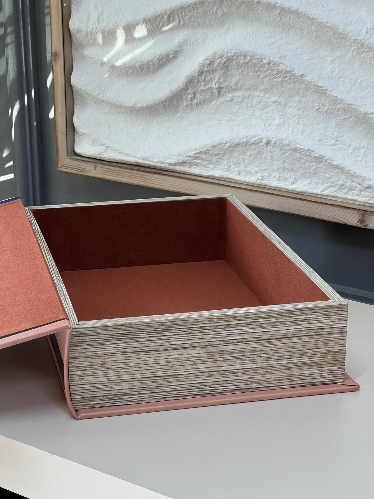 Deri Kaplı İthal Kitap Kutu Modern 30*20*7 cm