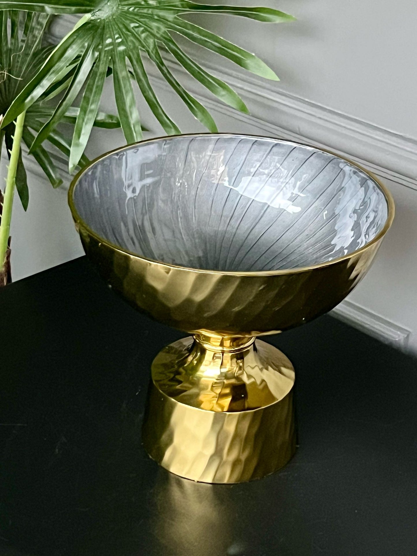 Gold İçi Gri Ayaklı Vazo