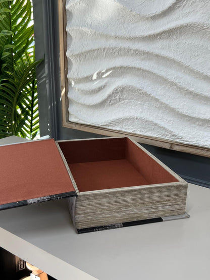 Deri Kaplı İthal Kitap Kutu Contemporary 30*20*7 cm
