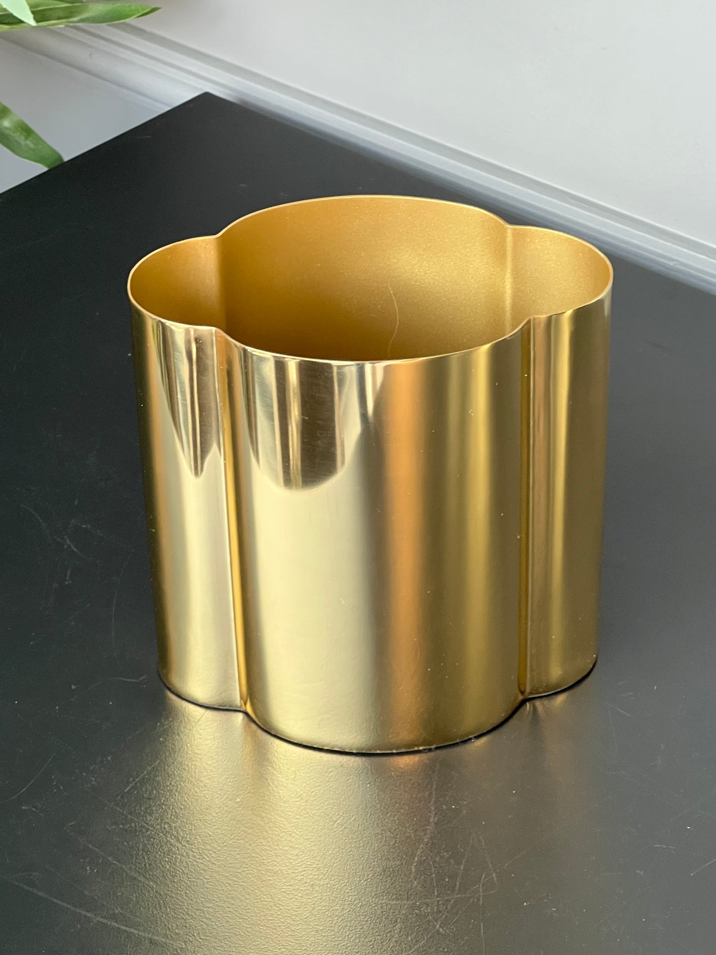 Gold Metal Vazo 15*11*15 cm