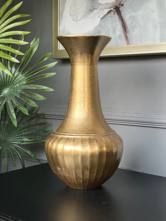 Vazo Döküm Gold 39*23 cm