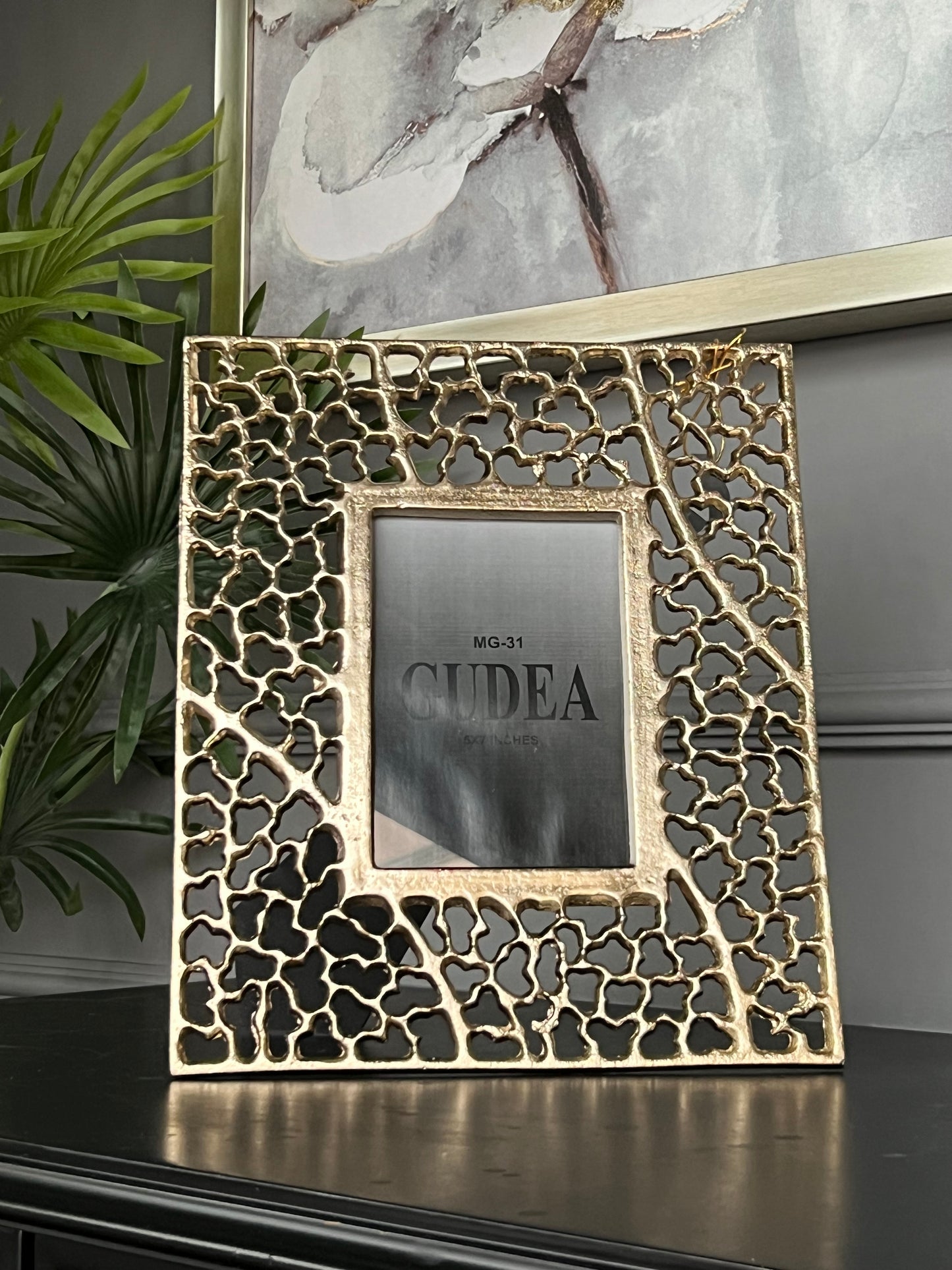 Fotoğraf Çerçevesi Döküm Gold Desenli