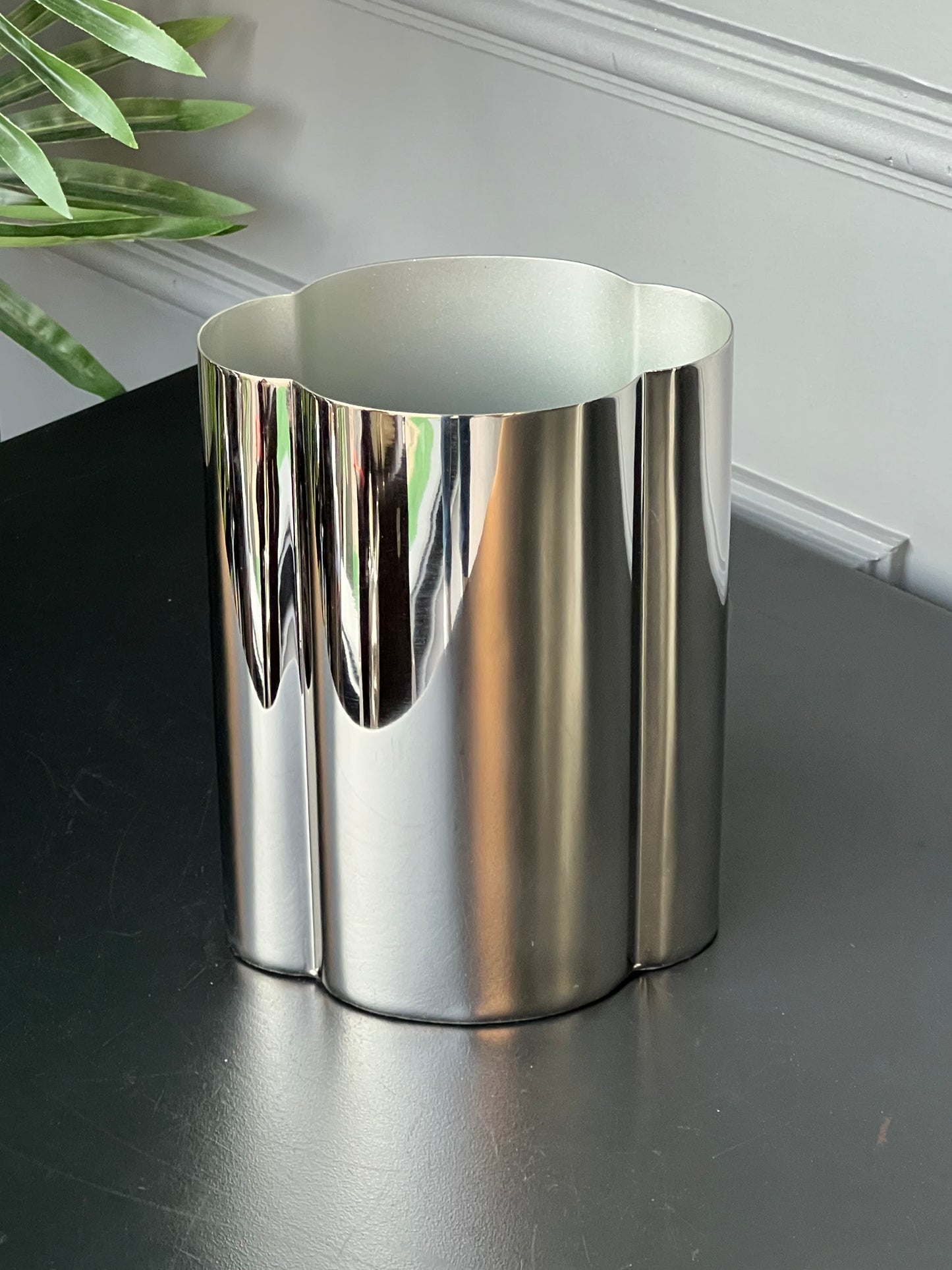 Gümüş Metal Vazo 15*11*20 cm